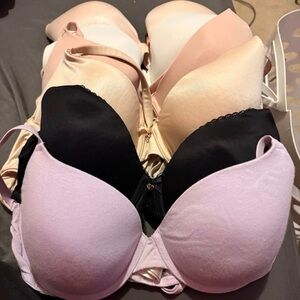 Elegant Women's Intimates Set - Black and Lavender